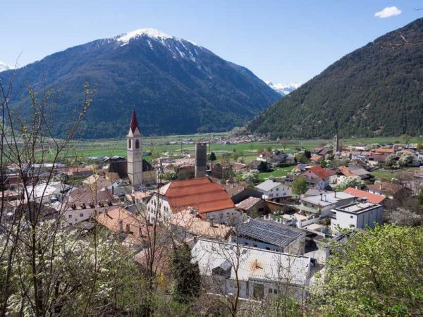 The Vinschgau Valley: An Alpine Land of Charming Contrasts