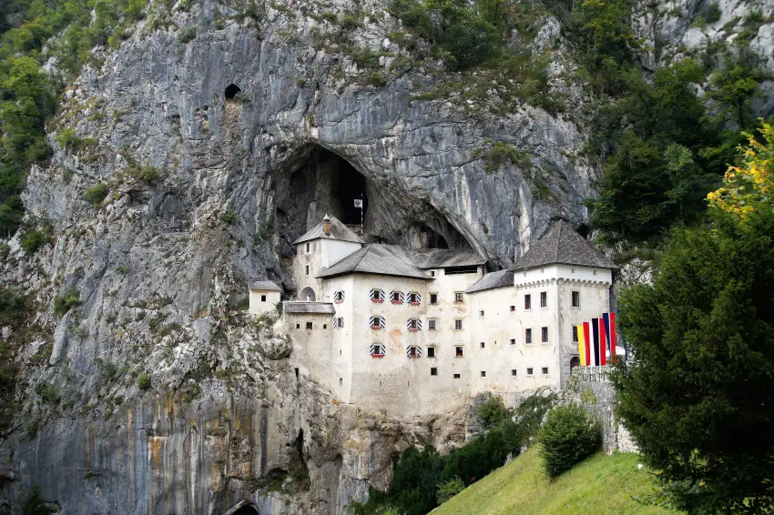 Predjama